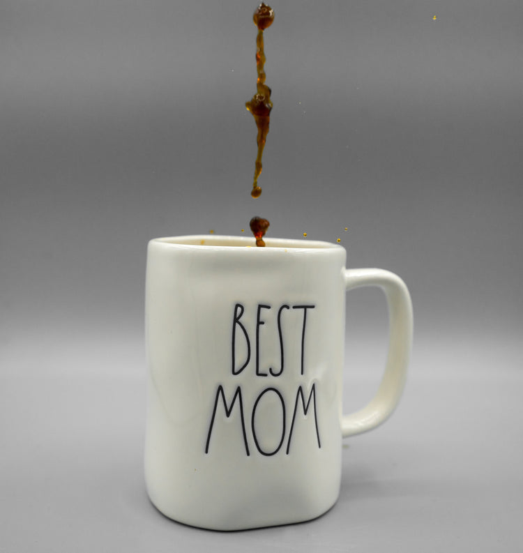 White mugs