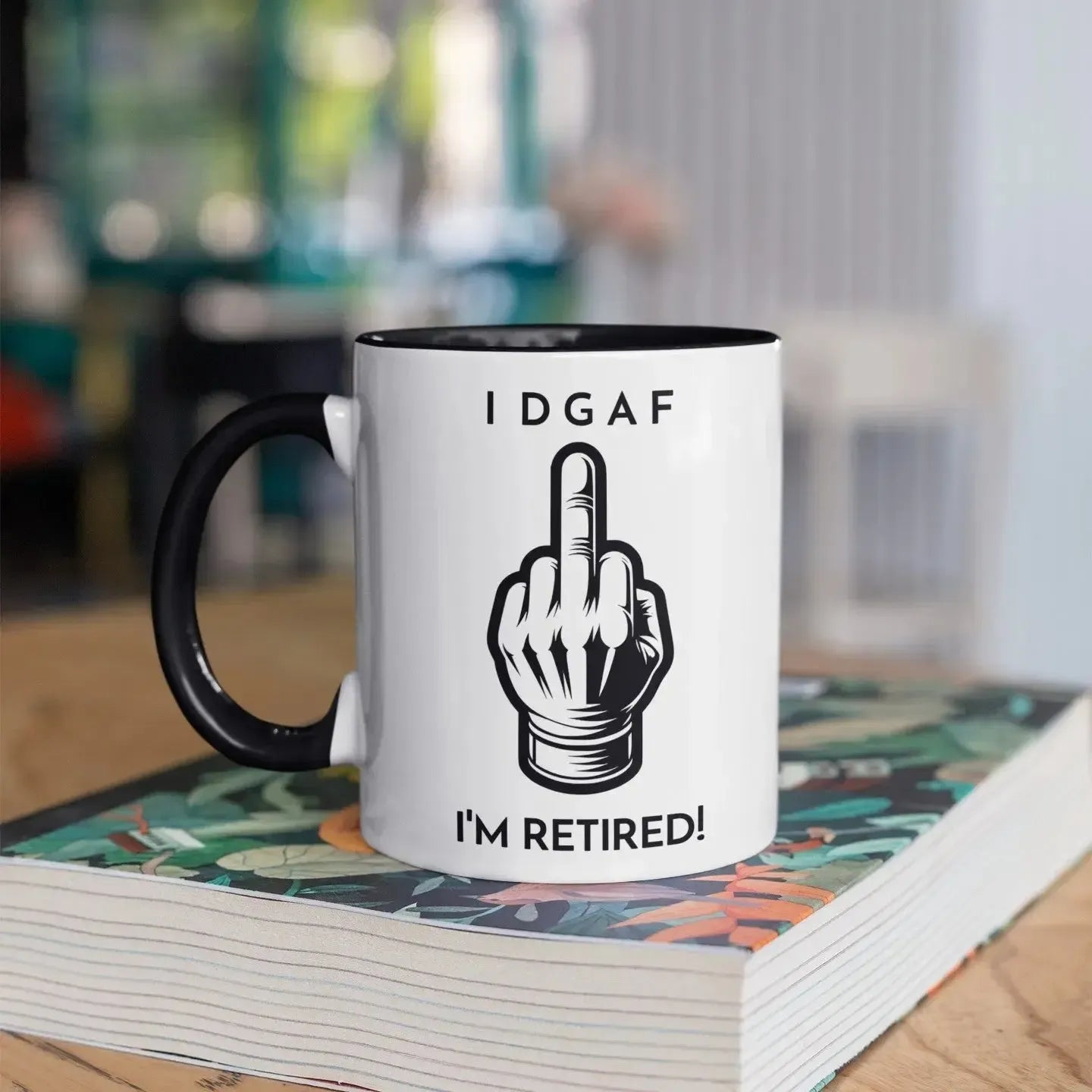black-ceramic-mug-with-middle-finger-and-im-retired-text