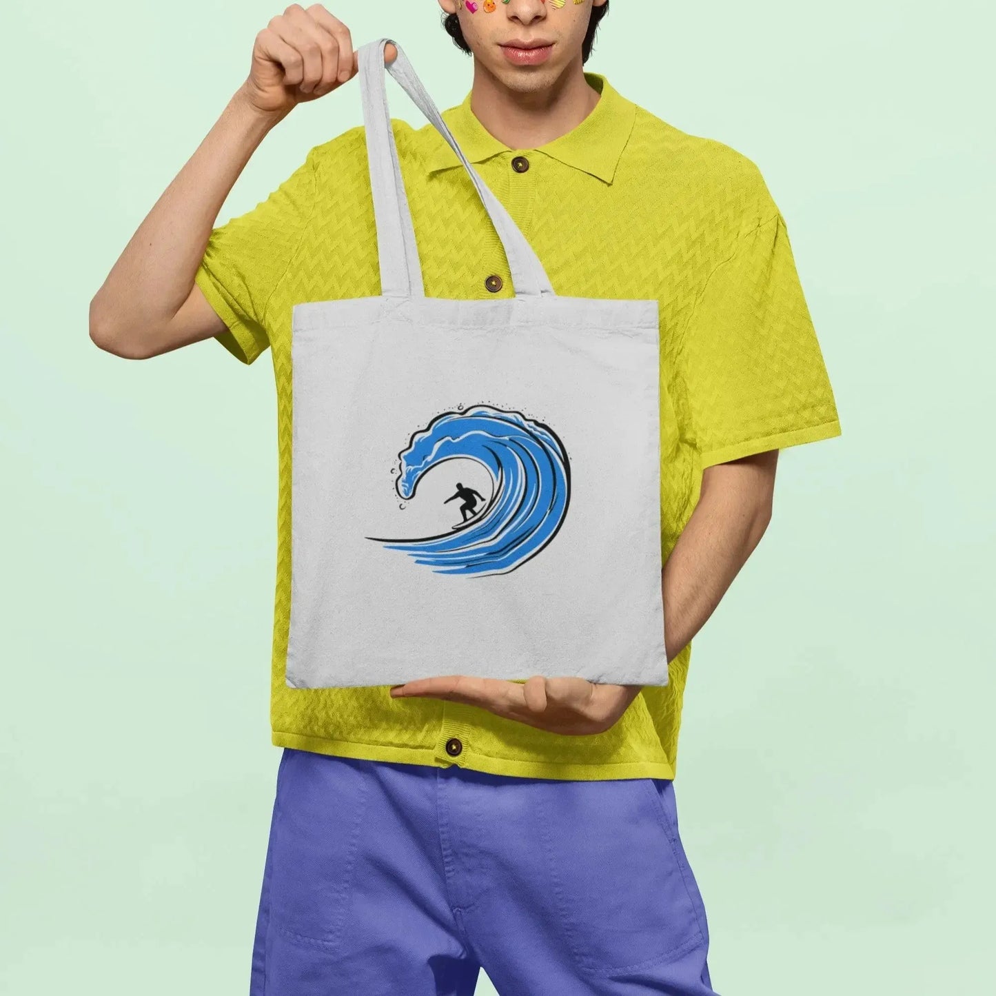 minimalist-surfer-art-on-tote