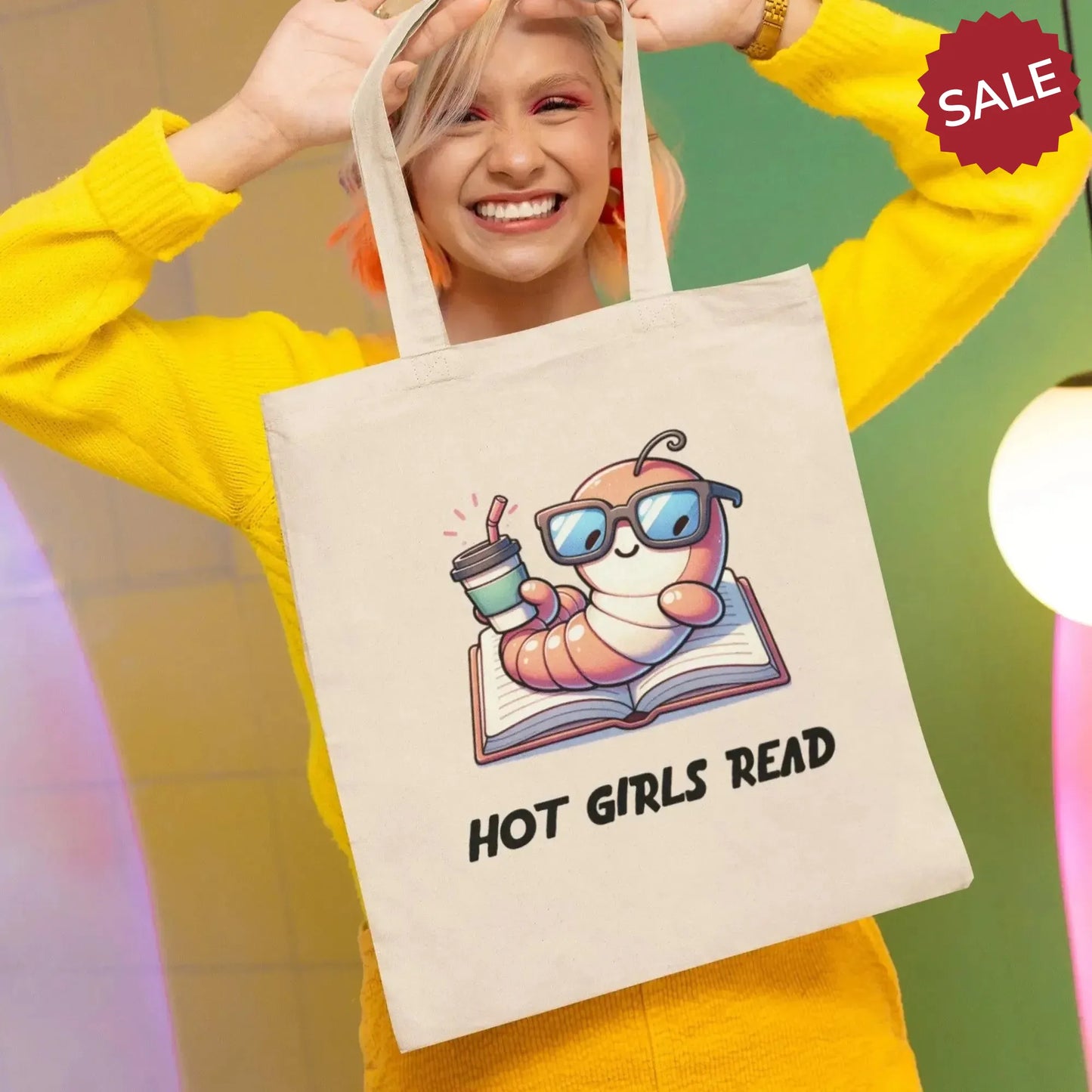 Cute-reading-worm-bag-design