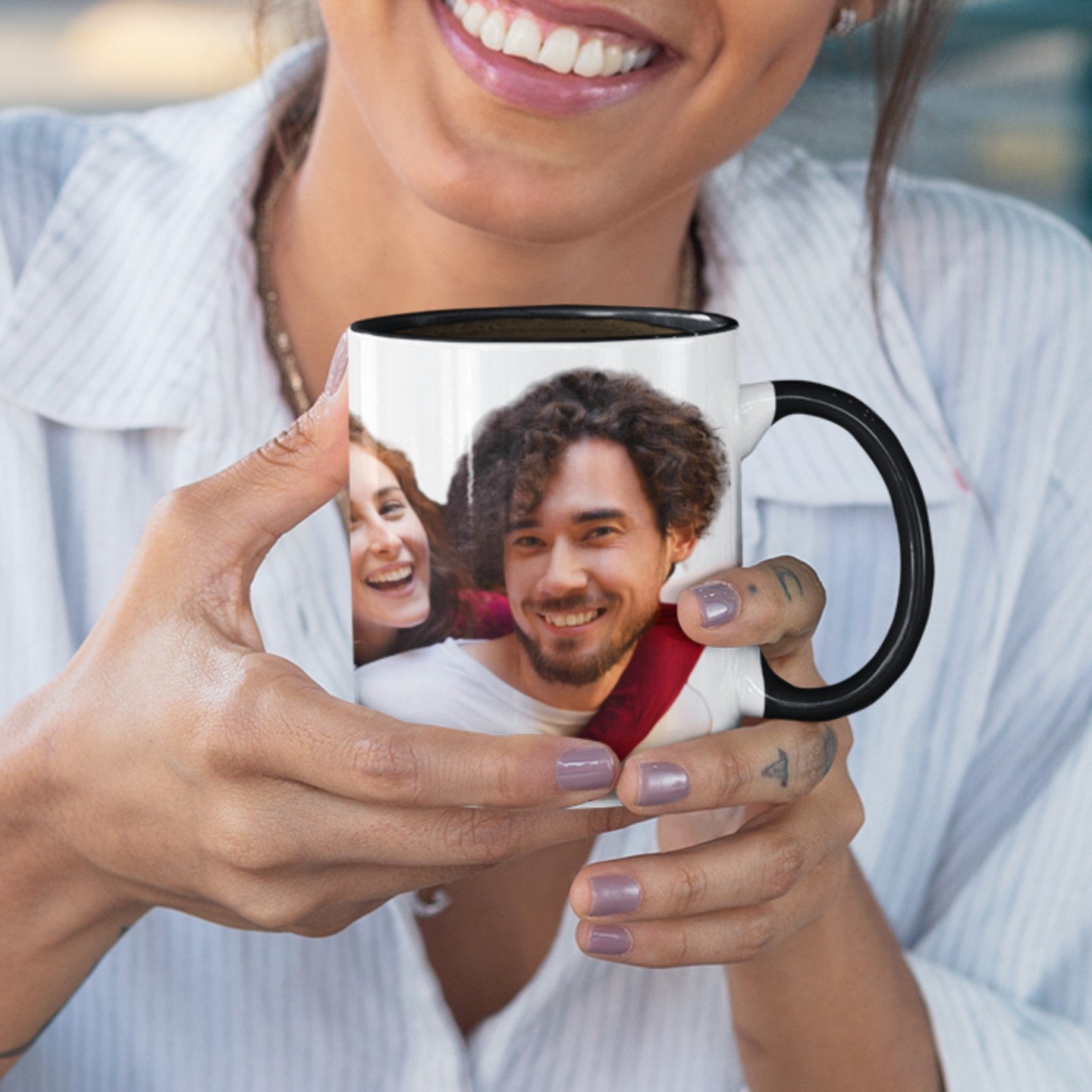 custom-photo-black-two-toned-mug