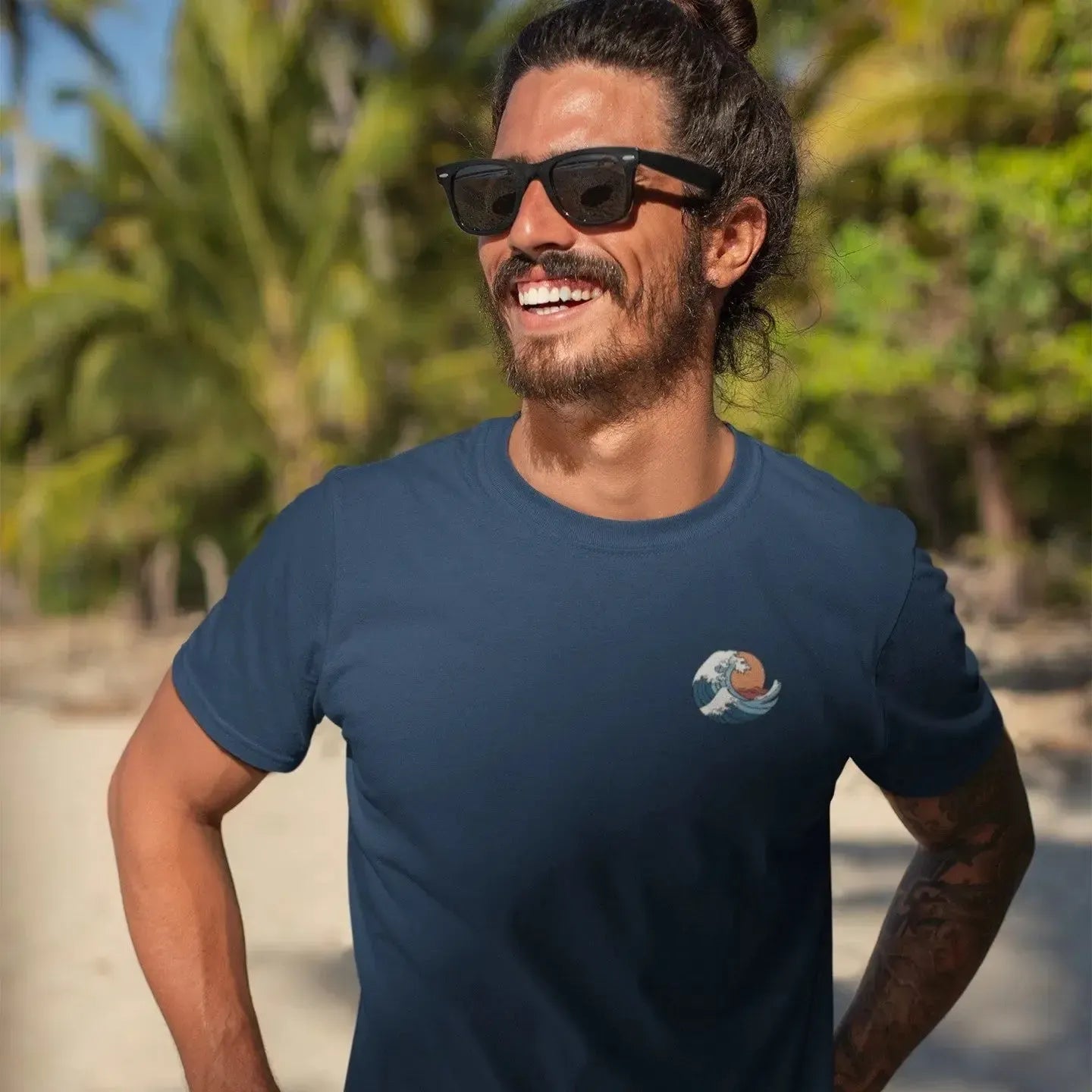 retro-inspired-wave-graphic-tee