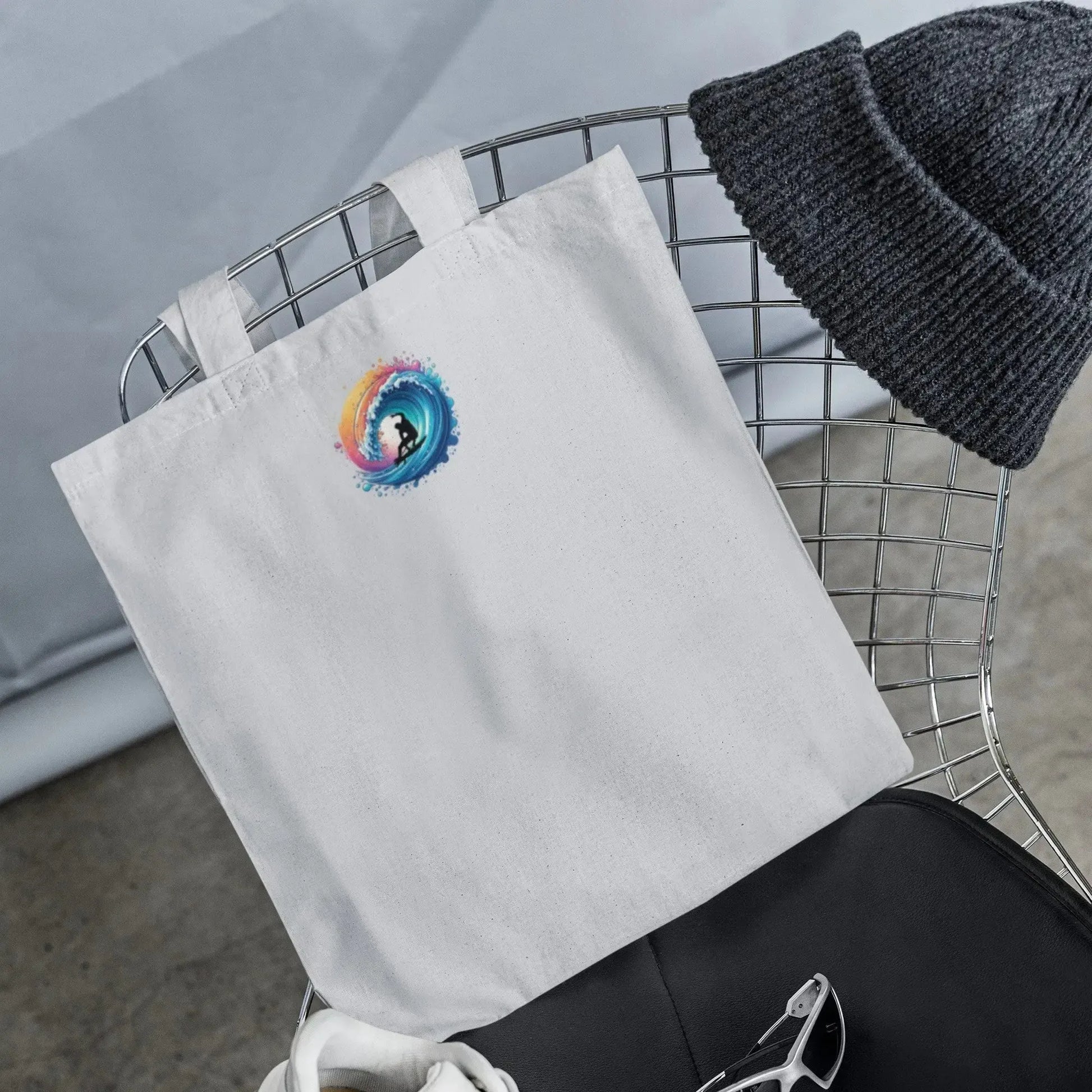 artistic-surf-wave-print-tote