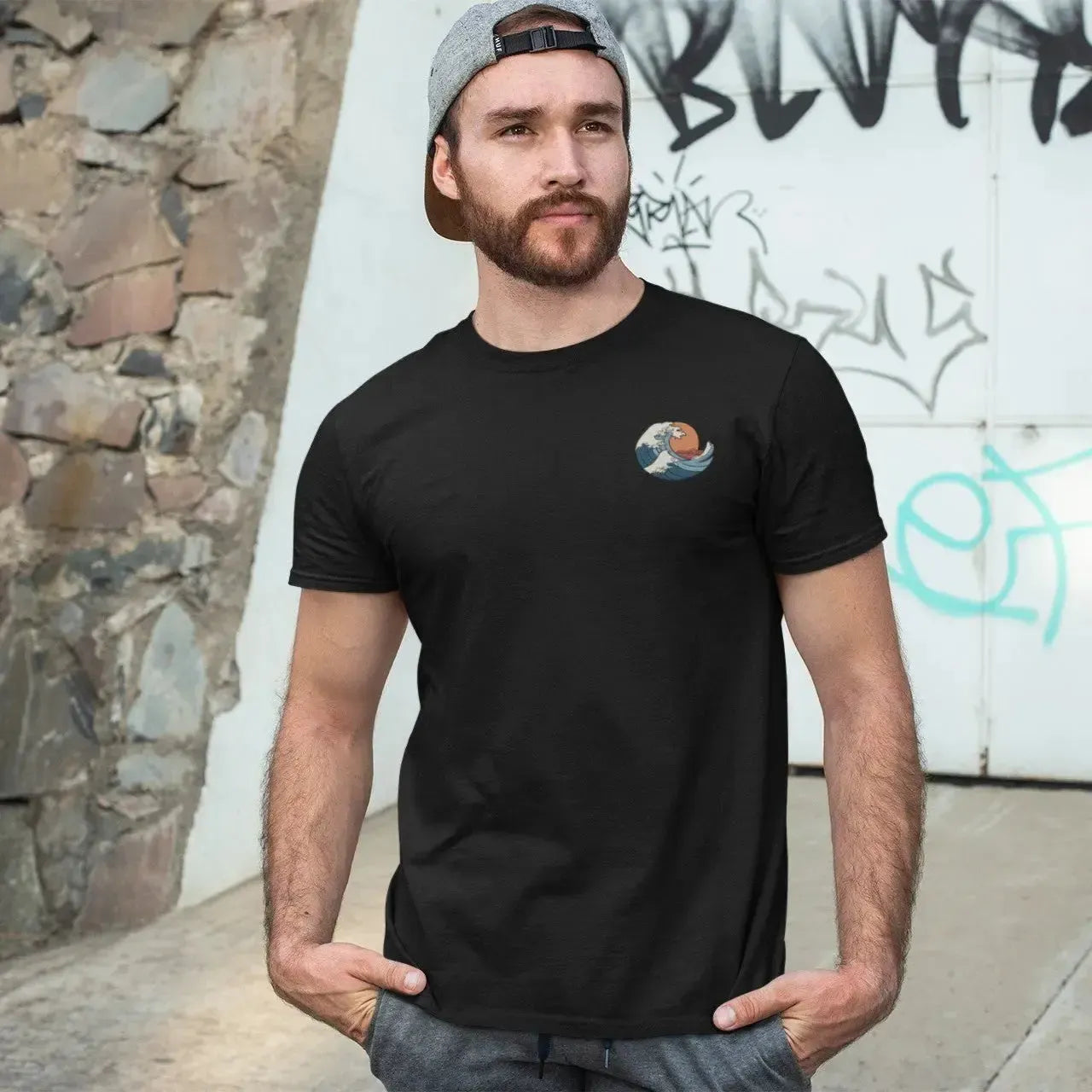 vintage-japanese-wave-art-tshirt