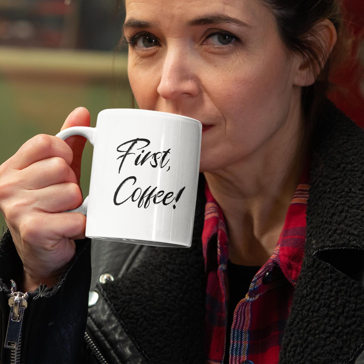 closeup-woman-holding-elegant-quote-mug