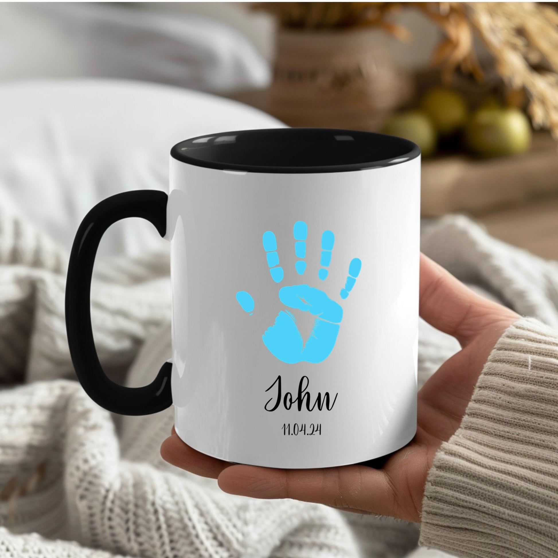 closeup2-personalized-baby-handprint-custom-mug