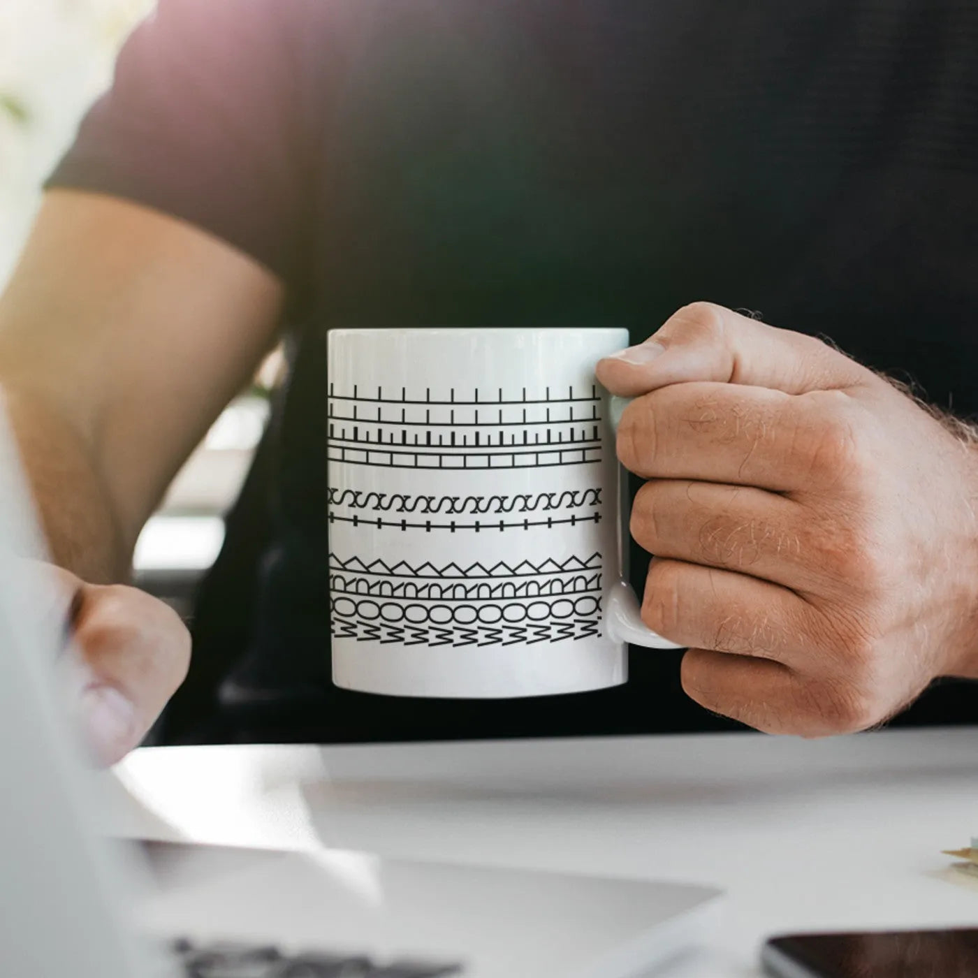 hilarious-hidden-message-coffee-cup