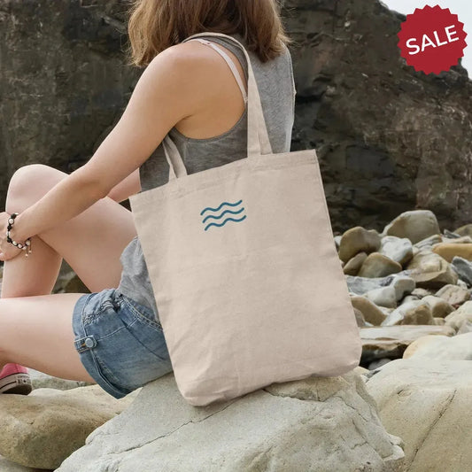 blue-wave-line-art-tote-for-beach-lovers